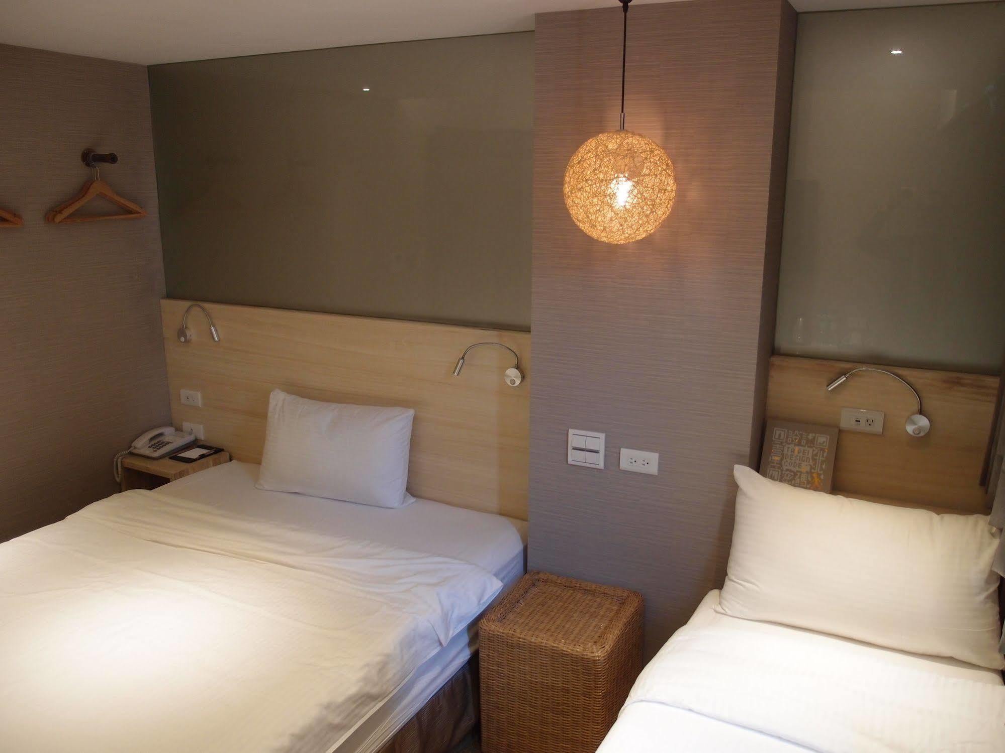 Bayman Hotel Taipei Exteriör bild